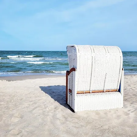 Ostsee Sonnenterrasse: Ruhige Nahe Sandstrand