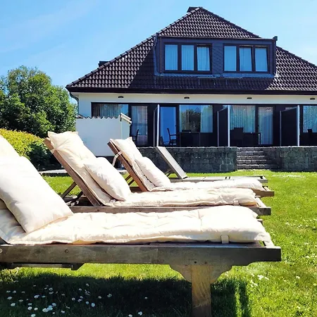 公寓 Moderne 1 Mit Sonnenterrasse Und Parkplatz, In Ruhiger Lage, Nur Wenige Gehminuten Zum Ostsee Sandstrand