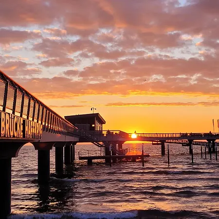 Moderne 1 Mit Sonnenterrasse Und Parkplatz, In Ruhiger Lage, Nur Wenige Gehminuten Zum Ostsee Sandstrand 公寓